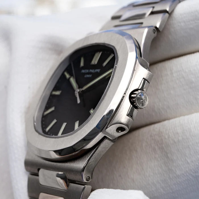 Patek Philippe geneve3711/1g Black Dial